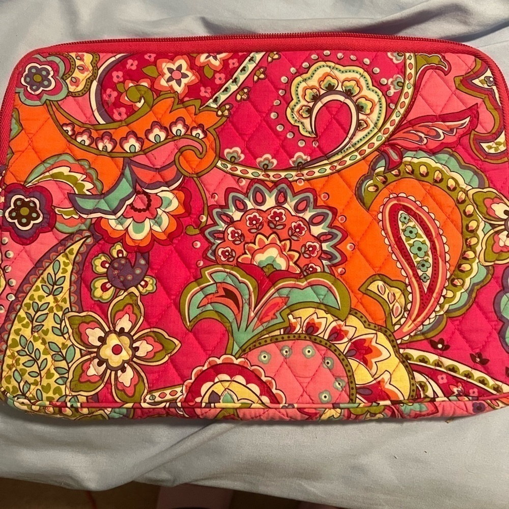 Vera Bradley Laptop Case - Picture 2 of 4